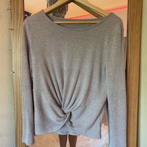 Zella tied knot long sleeve tee.